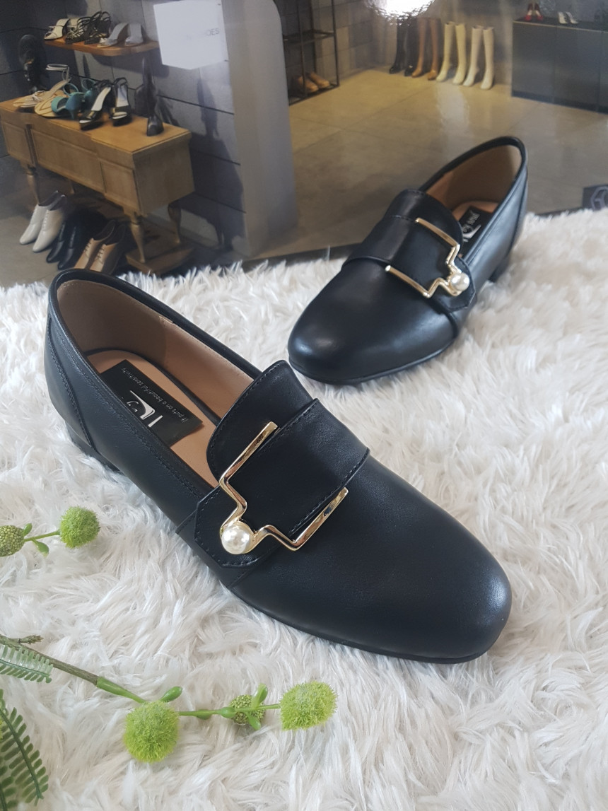 <b><p>Korean Prl gold buckle loafers ma Shoes Midd</p></b><b><p>韓国語 真珠 ゴールド バックル ローファー 女性 靴 ミドルヒ モダン 装飾</p></b><br /><br /><p align='center'>
