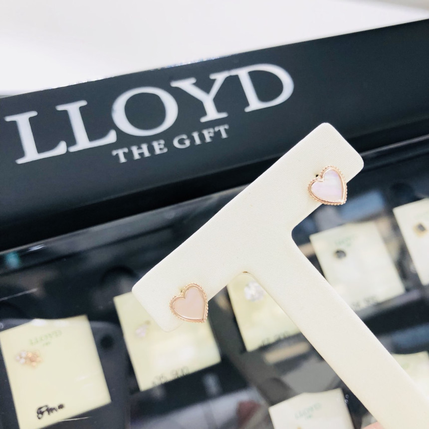 <b><p>Lloyd heart Motr-Daughter ring Twenties wom</p></b><b><p>ロイド ハート 螺鈿 イヤリング 20代の女性 ラブリーな 10k オミョハム 虹色</p></b><br /><br /><p align='center'>