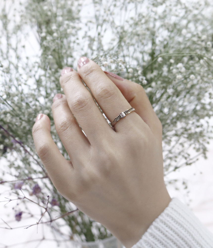 <b><p>It Surge Steel ring titanium couple Fendship</p></b><b><p>イッツ 書かれているカールスチール リング チタン カップル 友情シン モダンな</p></b><br /><br /><p align='center'>