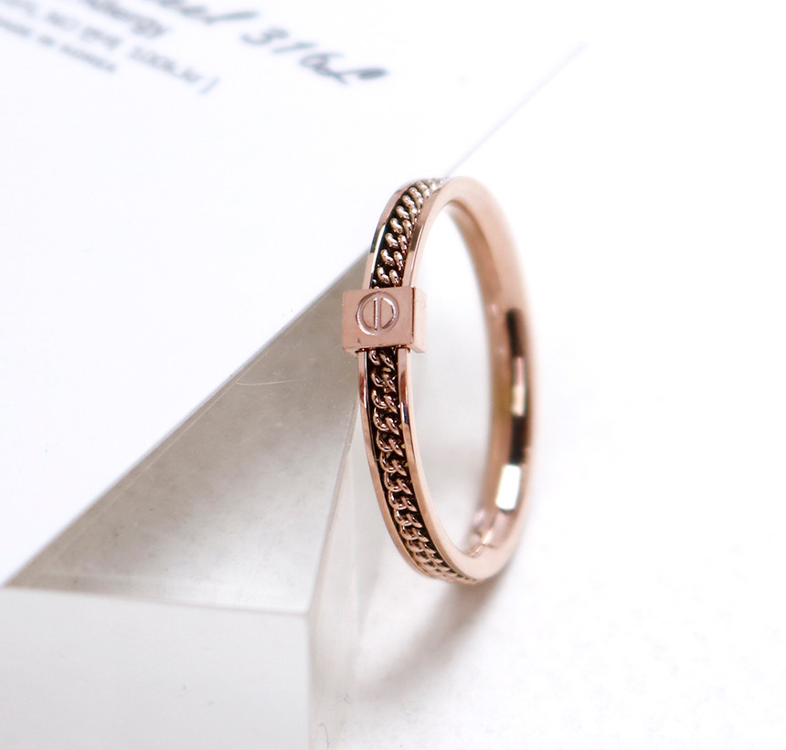 <b><p>It Surge Steel ring titanium couple Fendship</p></b><b><p>イッツ 書かれているカールスチール リング チタン カップル 友情シン モダンな</p></b><br /><br /><p align='center'>