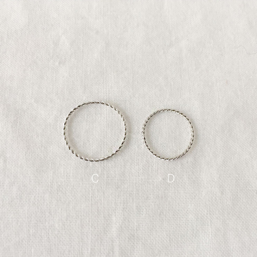 <b><p>square Layering set Modn chic Female coordation</p></b><b><p>スクエア 重ね着リング セット モダンシック 女性コーディネート 素朴なファッション</p></b><br /><br /><p align='center'>