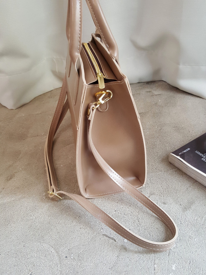 <b><p>Mosquito kelia bag</p></b><b><p>無排カルリアバック</p></b><br /><br /><p align='center'>