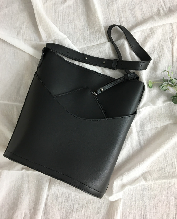 <b><p>Each modern pocket shoul bu bag 2col ic lege</p></b><b><p>所長各モダンポケットショルダーバケットバッグ2colシック女子大生デイリールック30代の女性オールブ</p></b><br /><br /><p align='center'>