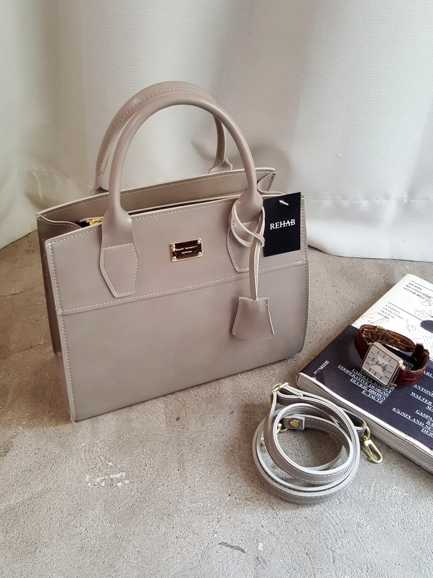 <b><p>Mosquito kelia bag</p></b><b><p>無排カルリアバック</p></b><br /><br /><p align='center'>