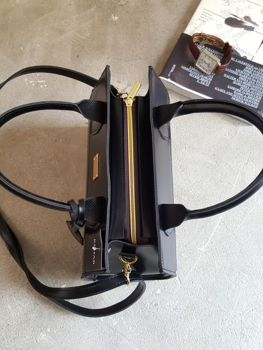 <b><p>Mosquito kelia bag</p></b><b><p>無排カルリアバック</p></b><br /><br /><p align='center'>