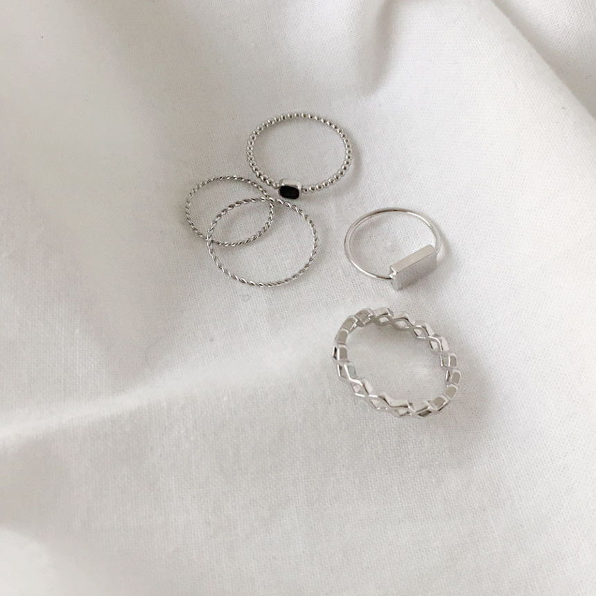 <b><p>square Layering set Modn chic Female coordation</p></b><b><p>スクエア 重ね着リング セット モダンシック 女性コーディネート 素朴なファッション</p></b><br /><br /><p align='center'>