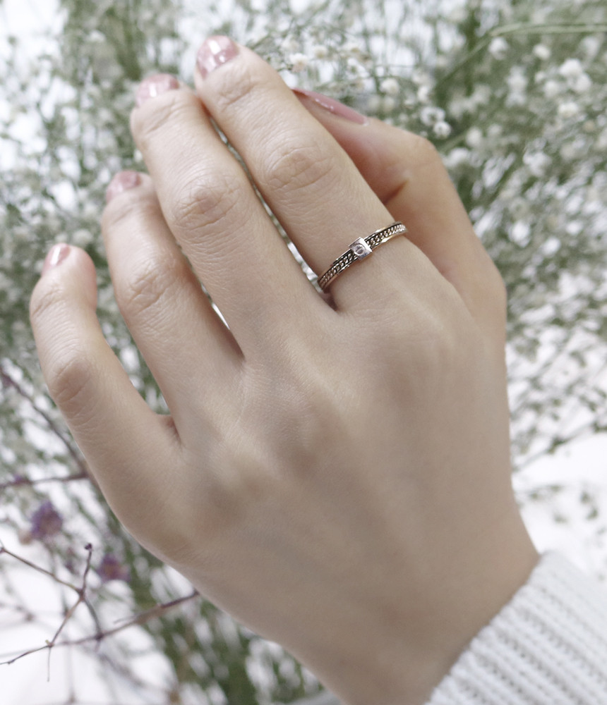 <b><p>It Surge Steel ring titanium couple Fendship</p></b><b><p>イッツ 書かれているカールスチール リング チタン カップル 友情シン モダンな</p></b><br /><br /><p align='center'>