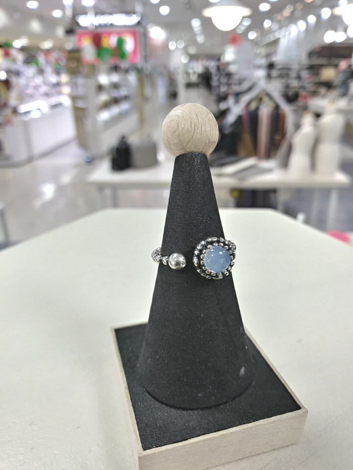 <b><p>Harajuku Januy to December Birthsne Silv</p></b><b><p>原宿 1〜12月の 誕生石 銀の指輪 シルバー リング HJ6RISV</p></b><br /><br /><p align='center'>