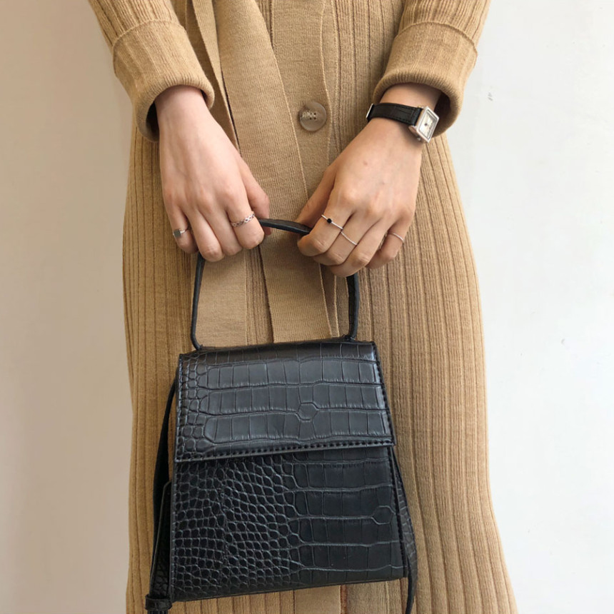 <b><p>square Layering set Modn chic Female coordation</p></b><b><p>スクエア 重ね着リング セット モダンシック 女性コーディネート 素朴なファッション</p></b><br /><br /><p align='center'>