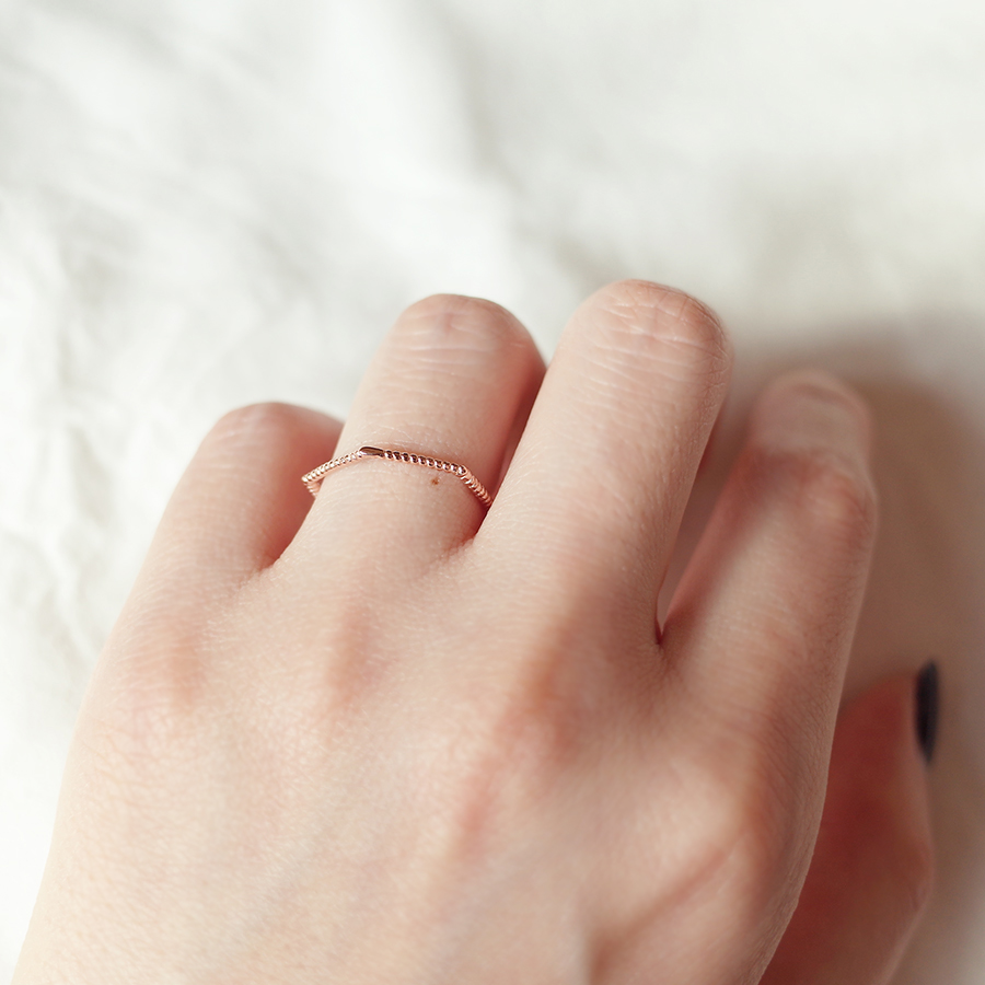 <b><p>Mourning silver 92.5 Hexagon Rose Gold Lay</p></b><b><p>無排 シルバー 92.5 六角 ローズゴールド リング 重ね着 ねじれ</p></b><br /><br /><p align='center'>