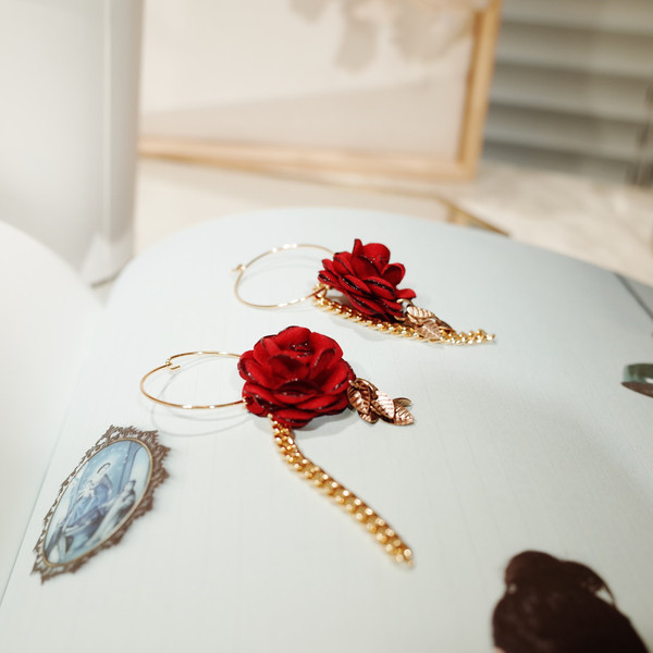 <b><p>A wall wild rose Dp Ring earrs</p></b><b><p>壁 野生 バラ ドロップ リングピアス</p></b><br /><br /><p align='center'>