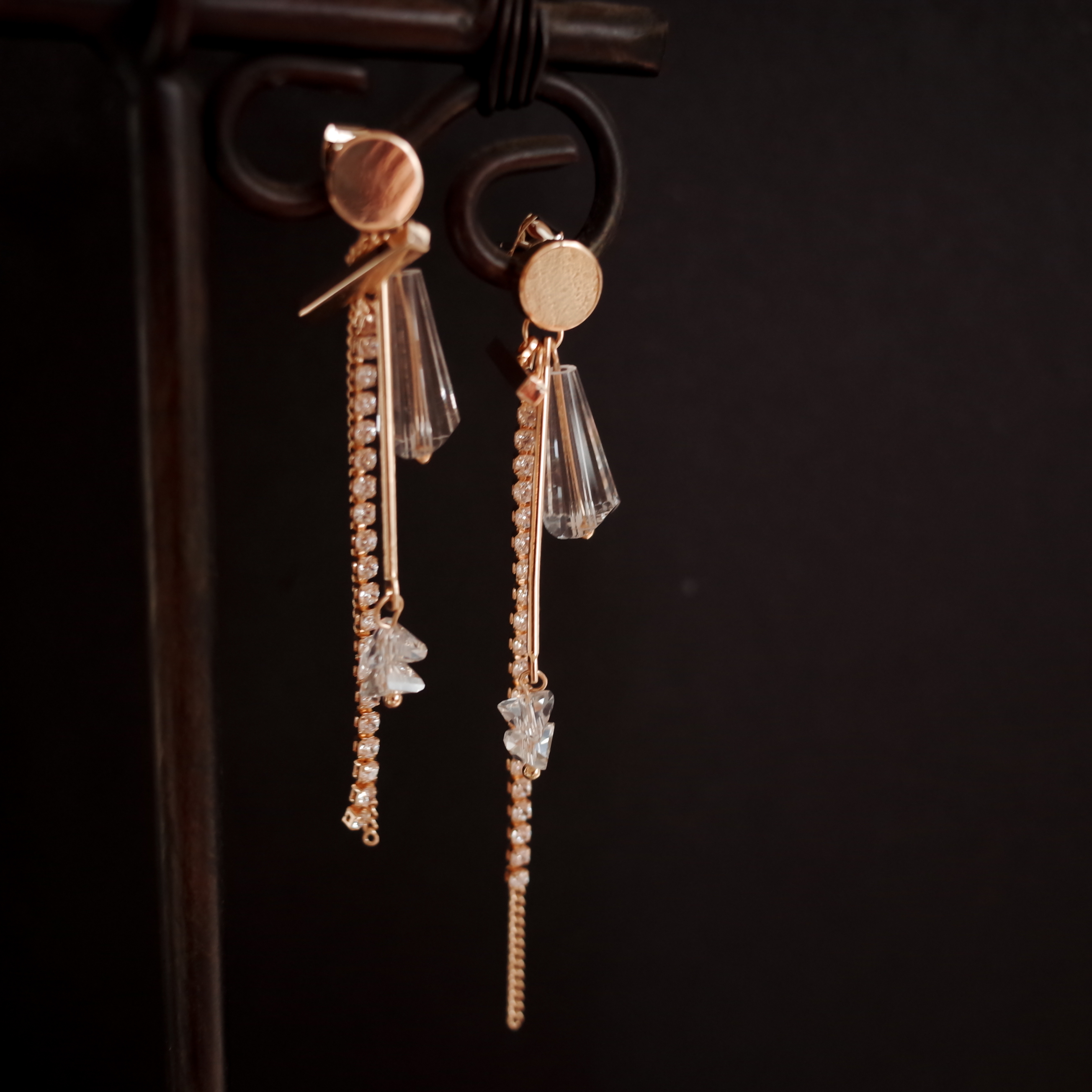 <b><p>Mystery Polygonal glass Jaran Drop Erings</p></b><b><p>神秘的な 多数のグラス ジュルランドロップイヤリング スタイリッシュな ユニークなデザイン</p></b><br /><br /><p align='center'>