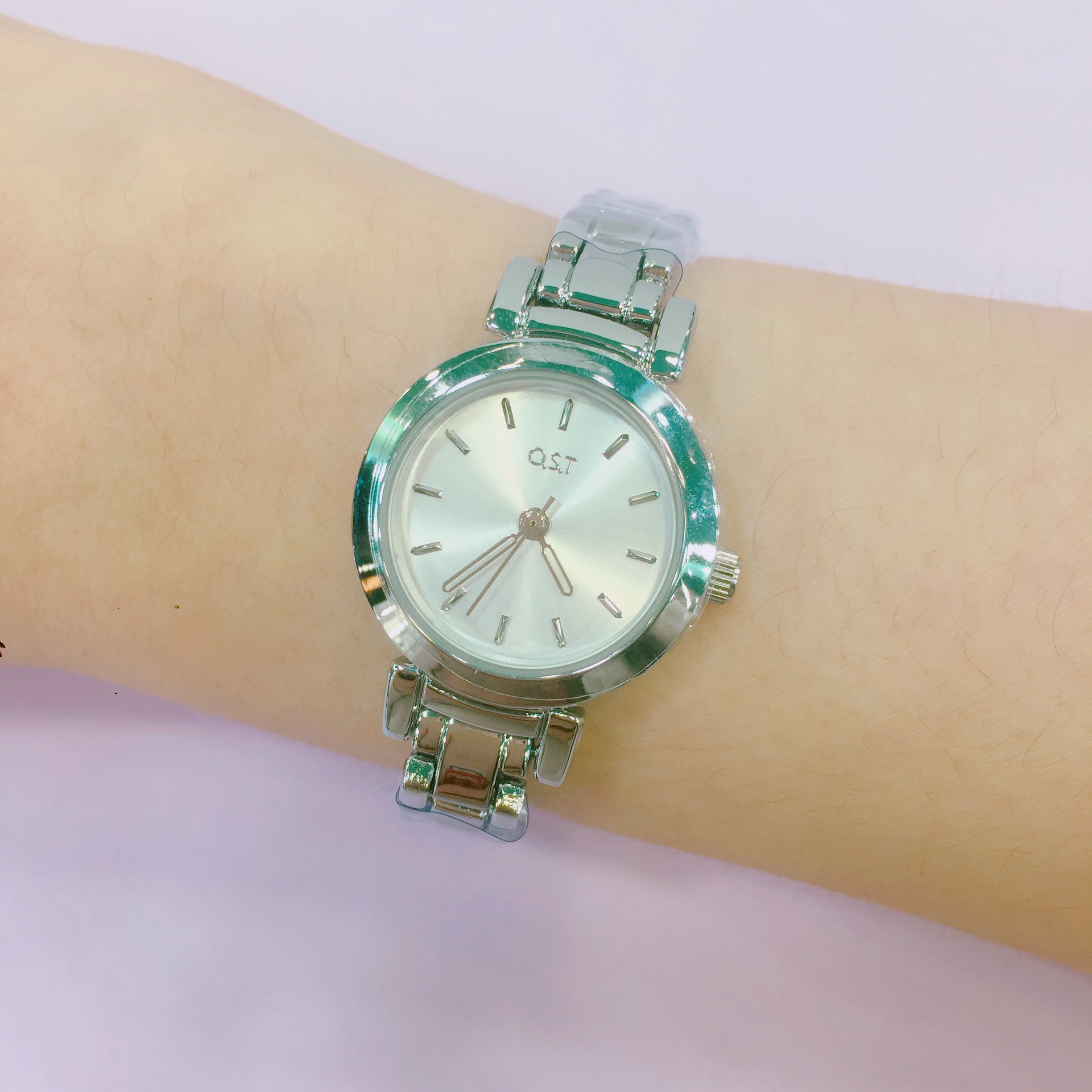 <b><p>OST neat she Metal wch</p></b><b><p>OST すっきりとした 彼女 メタル時計</p></b><br /><br /><p align='center'>