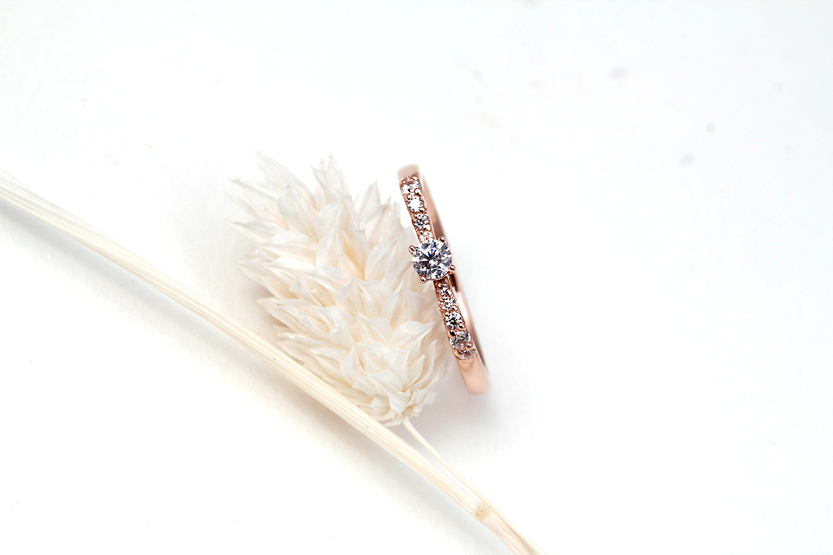 <b><p>14K 18K simple ribbon Propose ng Ri_shabi</p></b><b><p>14K 18K シンプル リボン プロポーズ リング _シャビ宝石 グムウンバン</p></b><br /><br /><p align='center'>