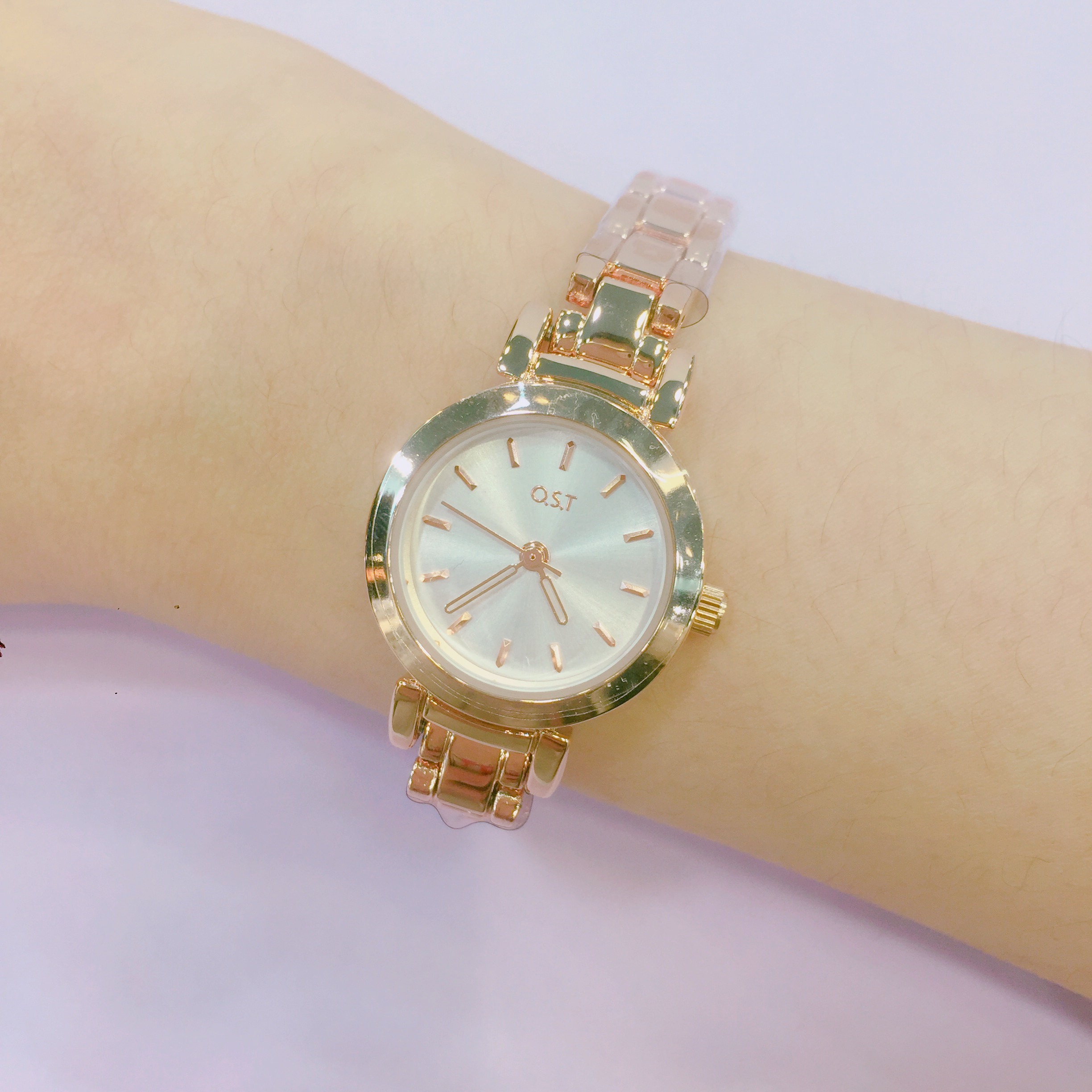 <b><p>OST neat she Metal wch</p></b><b><p>OST すっきりとした 彼女 メタル時計</p></b><br /><br /><p align='center'>