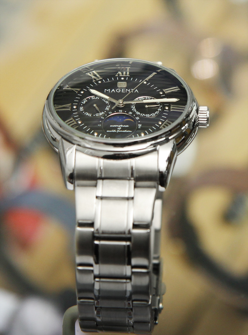 <b><p>magenta le Moon Phase Mel watch MA112.02.BK.MT</p></b><b><p>マゼンタ 男性 ムーンフェイズ メタル時計 MA112.02.BK.MT クラシックコーディネート</p></b><br /><br /><p align='center'>
