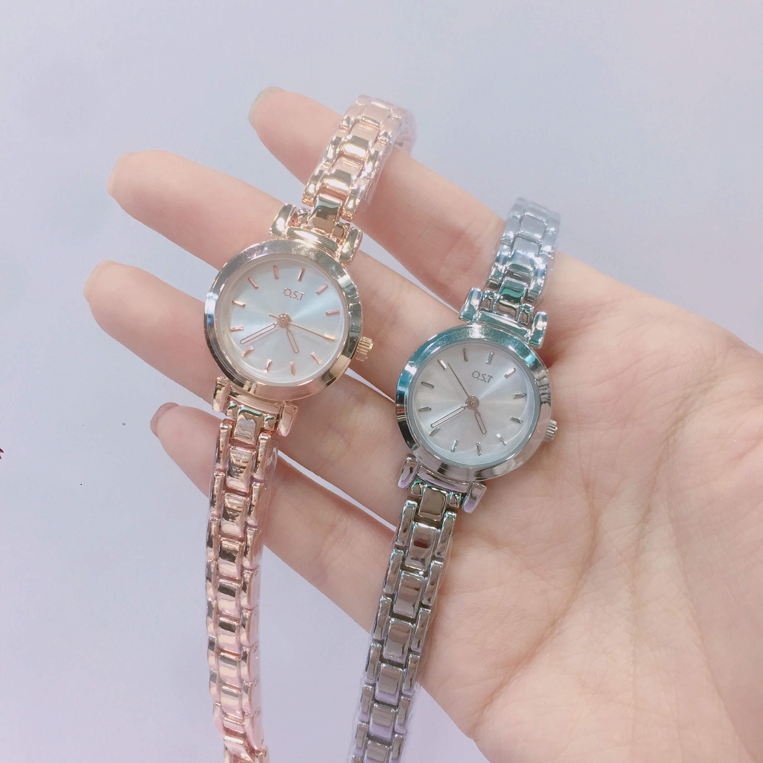 <b><p>OST neat she Metal wch</p></b><b><p>OST すっきりとした 彼女 メタル時計</p></b><br /><br /><p align='center'>