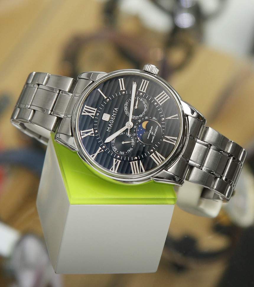 <b><p>magenta le Moon Phase Mel watch MA112.02.BK.MT</p></b><b><p>マゼンタ 男性 ムーンフェイズ メタル時計 MA112.02.BK.MT クラシックコーディネート</p></b><br /><br /><p align='center'>