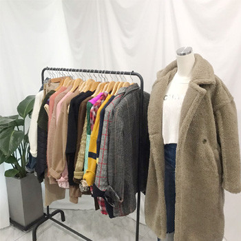 <b><p>3 pieces Chk bikini Sexy swimwear uque Bch</p></b><b><p>3ピース チェックビキニ セクシーな水着 ユニーク ビーチルコーディネート カガン</p></b><br /><br /><p align='center'>