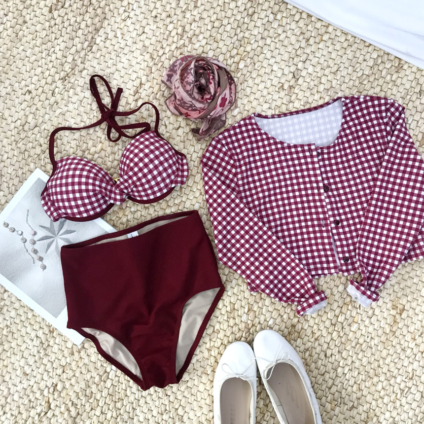 <b><p>3 pieces Chk bikini Sexy swimwear uque Bch</p></b><b><p>3ピース チェックビキニ セクシーな水着 ユニーク ビーチルコーディネート カガン</p></b><br /><br /><p align='center'>