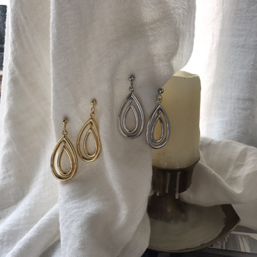 <b><p>Mu gold Silver Drop Earrings Female work</p></b><b><p>ミュー ゴールドシルバー ドロップイヤリング 女性会社員コーディネート モダンシック</p></b><br /><br /><p align='center'>