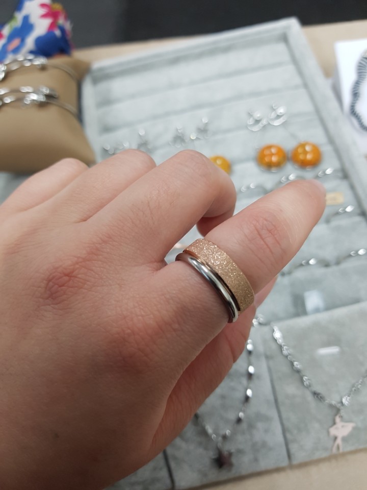 <b><p>Surge Steel Big size ring - 16,20,23, Silver</p></b><b><p>書かれているカールスチール ビッグサイズのリング - 16,20,23号、シルバー</p></b><br /><br /><p align='center'>