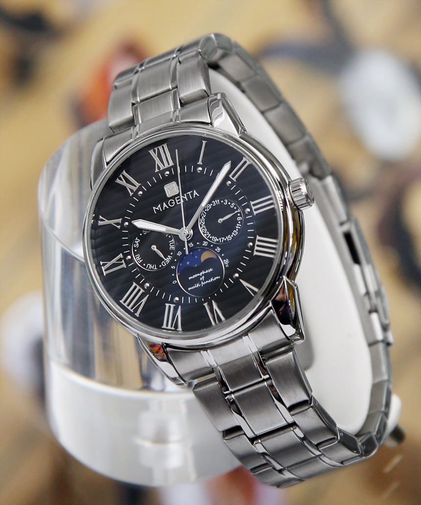 <b><p>magenta le Moon Phase Mel watch MA112.02.BK.MT</p></b><b><p>マゼンタ 男性 ムーンフェイズ メタル時計 MA112.02.BK.MT クラシックコーディネート</p></b><br /><br /><p align='center'>