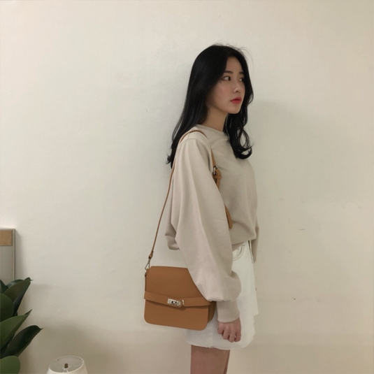 <b><p>Merit Bag 3color Fmulation Market 20s Women</p></b><b><p>メリットバック3color製剤マーケット20代の女性四季カジュアルスーツバッグデイリーコーディネート</p></b><br /><br /><p align='center'>