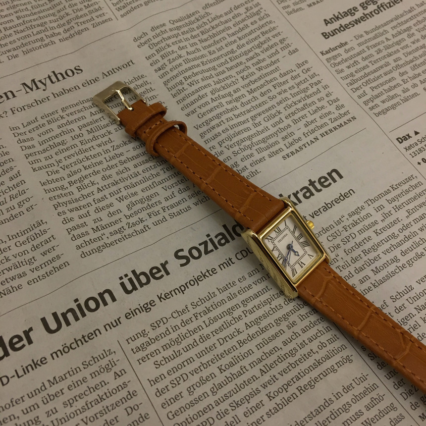 <b><p>Vintage Wrist Watch Easy gift real Mable</p></b><b><p>ヴィンテージ腕時計 簡単ギフト リアル あちこちマッチ可能 ユニークな 洗練された</p></b><br /><br /><p align='center'>