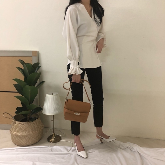 <b><p>Merit Bag 3color Fmulation Market 20s Women</p></b><b><p>メリットバック3color製剤マーケット20代の女性四季カジュアルスーツバッグデイリーコーディネート</p></b><br /><br /><p align='center'>