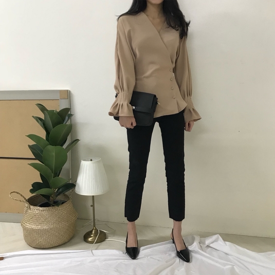 <b><p>Merit Bag 3color Fmulation Market 20s Women</p></b><b><p>メリットバック3color製剤マーケット20代の女性四季カジュアルスーツバッグデイリーコーディネート</p></b><br /><br /><p align='center'>