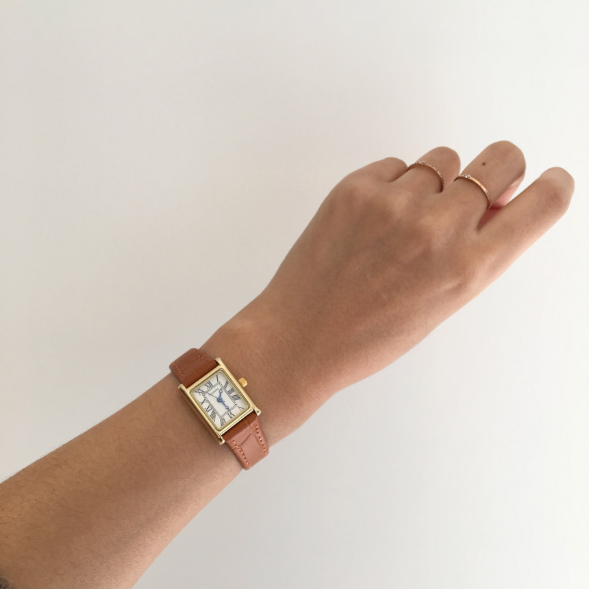 <b><p>Vintage Wrist Watch Easy gift real Mable</p></b><b><p>ヴィンテージ腕時計 簡単ギフト リアル あちこちマッチ可能 ユニークな 洗練された</p></b><br /><br /><p align='center'>