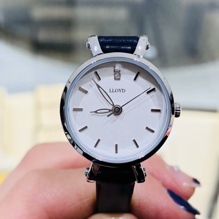 <b><p>Lloyd basic Simple round ather cck LL2G18302IGI</p></b><b><p>ロイド ベーシック シンプルラウンド レザー 時計 LL2G18302IGI ISL</p></b><br /><br /><p align='center'>
