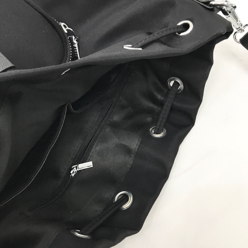 <b><p>Zipper pocket bu bag mini college student</p></b><b><p>ファスナーポケットバケットバックミニ女子大生デイリールックショルダーバッグボクジョリ軽く持ち上げる良</p></b><br /><br /><p align='center'>