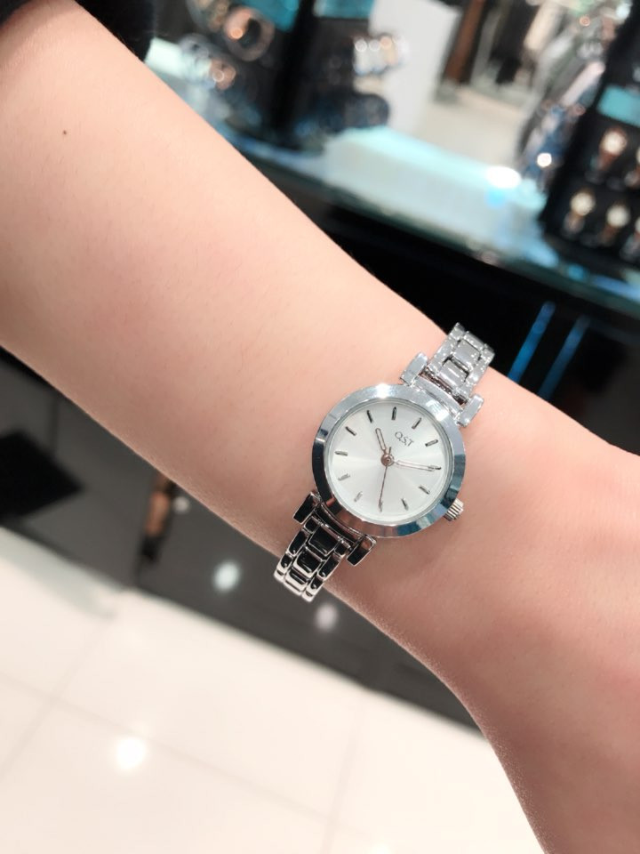 <b><p>OST Natural Modern Women's Met Wch OTW118312TPP</p></b><b><p>OST ナチュラルモダン女性メタル時計 OTW118312TPP 0SS 会社員のコーディネート</p></b><br /><br /><p align='center'>