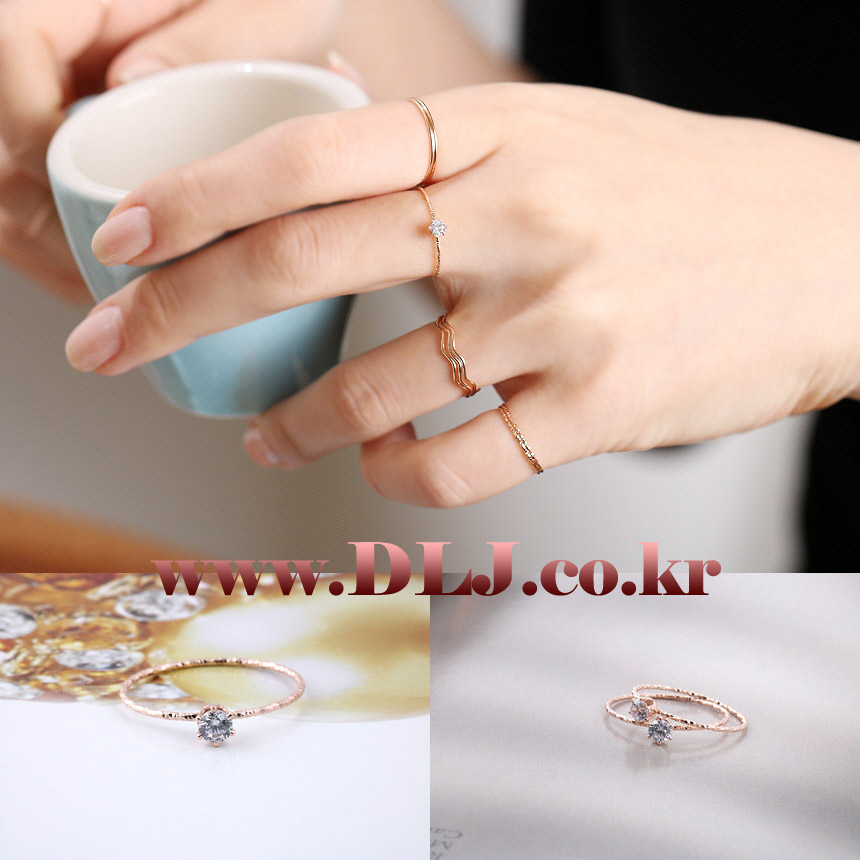 <b><p>14k thread ring Layed Cube cic Ace Guard</p></b><b><p>14k室リング 重ね着 クラウンキュービック エキ ガード</p></b><br /><br /><p align='center'>