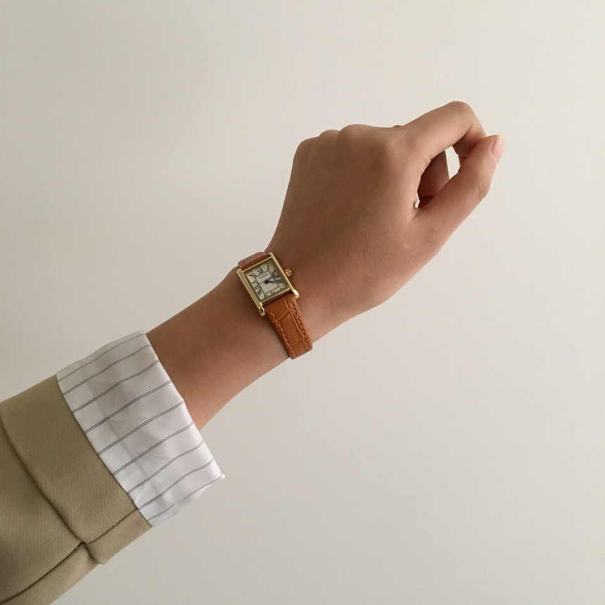 <b><p>Vintage Wrist Watch Easy gift real Mable</p></b><b><p>ヴィンテージ腕時計 簡単ギフト リアル あちこちマッチ可能 ユニークな 洗練された</p></b><br /><br /><p align='center'>