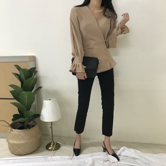 <b><p>Merit Bag 3color Fmulation Market 20s Women</p></b><b><p>メリットバック3color製剤マーケット20代の女性四季カジュアルスーツバッグデイリーコーディネート</p></b><br /><br /><p align='center'>