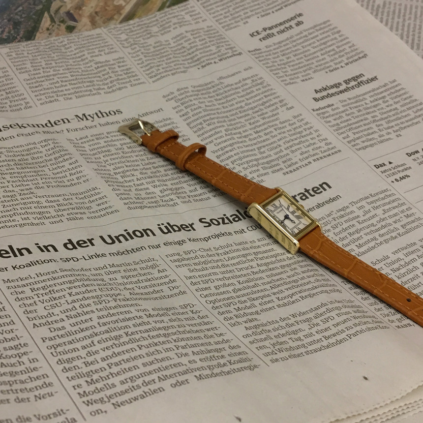 <b><p>Vintage Wrist Watch Easy gift real Mable</p></b><b><p>ヴィンテージ腕時計 簡単ギフト リアル あちこちマッチ可能 ユニークな 洗練された</p></b><br /><br /><p align='center'>