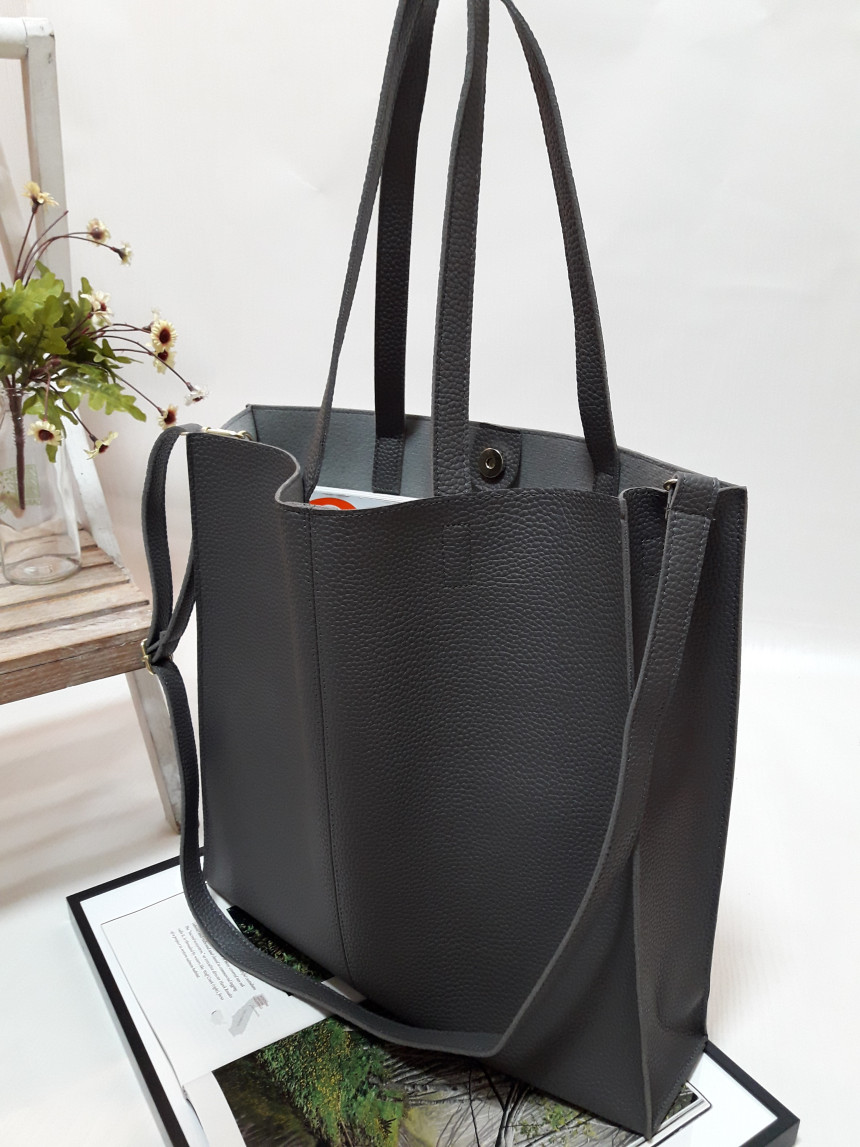 <b><p>Opel Plain Square Crossed Shoulder Bag Light</p></b><b><p>O '無知正方形デイリークロスショルダーバッグ軽量バッグシンプルなショーポベクレディースカジュ</p></b><br /><br /><p align='center'>