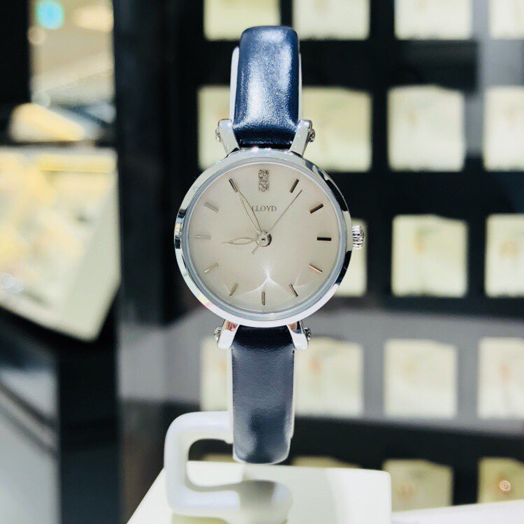 <b><p>Lloyd basic Simple round ather cck LL2G18302IGI</p></b><b><p>ロイド ベーシック シンプルラウンド レザー 時計 LL2G18302IGI ISL</p></b><br /><br /><p align='center'>