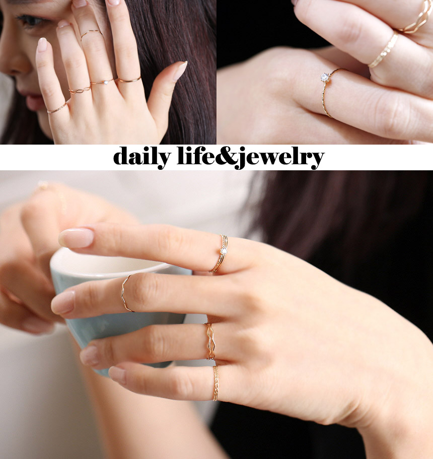 <b><p>14k thread ring Layed Cube cic Ace Guard</p></b><b><p>14k室リング 重ね着 クラウンキュービック エキ ガード</p></b><br /><br /><p align='center'>
