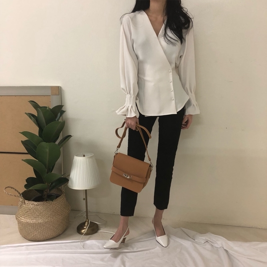 <b><p>Merit Bag 3color Fmulation Market 20s Women</p></b><b><p>メリットバック3color製剤マーケット20代の女性四季カジュアルスーツバッグデイリーコーディネート</p></b><br /><br /><p align='center'>