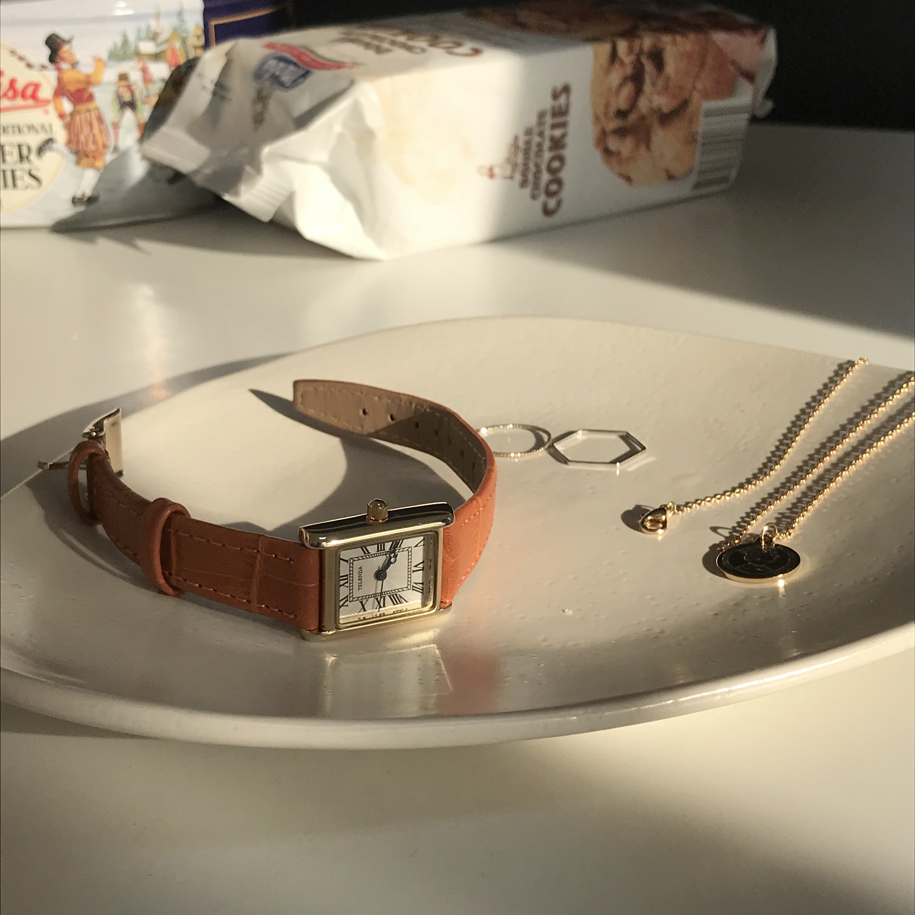 <b><p>normal square clock Casu won Women in their</p></b><b><p>ノーマル 正方形 時計 カジュアルな女の子 30代の女性 ゴクォル アンティーククラシック</p></b><br /><br /><p align='center'>