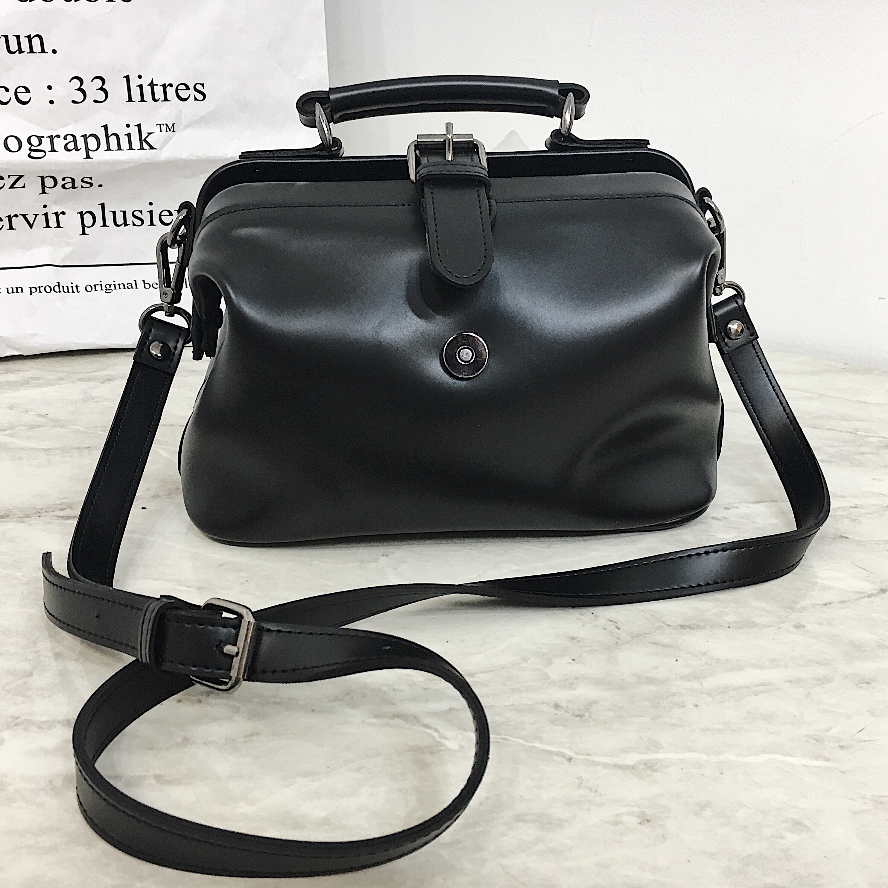 <b><p>moss vintage bton white no claic women stylish</p></b><b><p>mossヴィンテージボストンバッグモノクラシック女性スタイリッシュに見えるモダンユニークカジュアルバ</p></b><br /><br /><p align='center'>