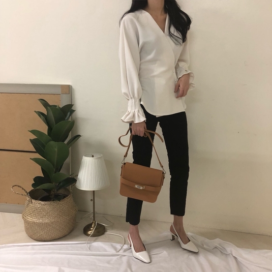 <b><p>Merit Bag 3color Fmulation Market 20s Women</p></b><b><p>メリットバック3color製剤マーケット20代の女性四季カジュアルスーツバッグデイリーコーディネート</p></b><br /><br /><p align='center'>