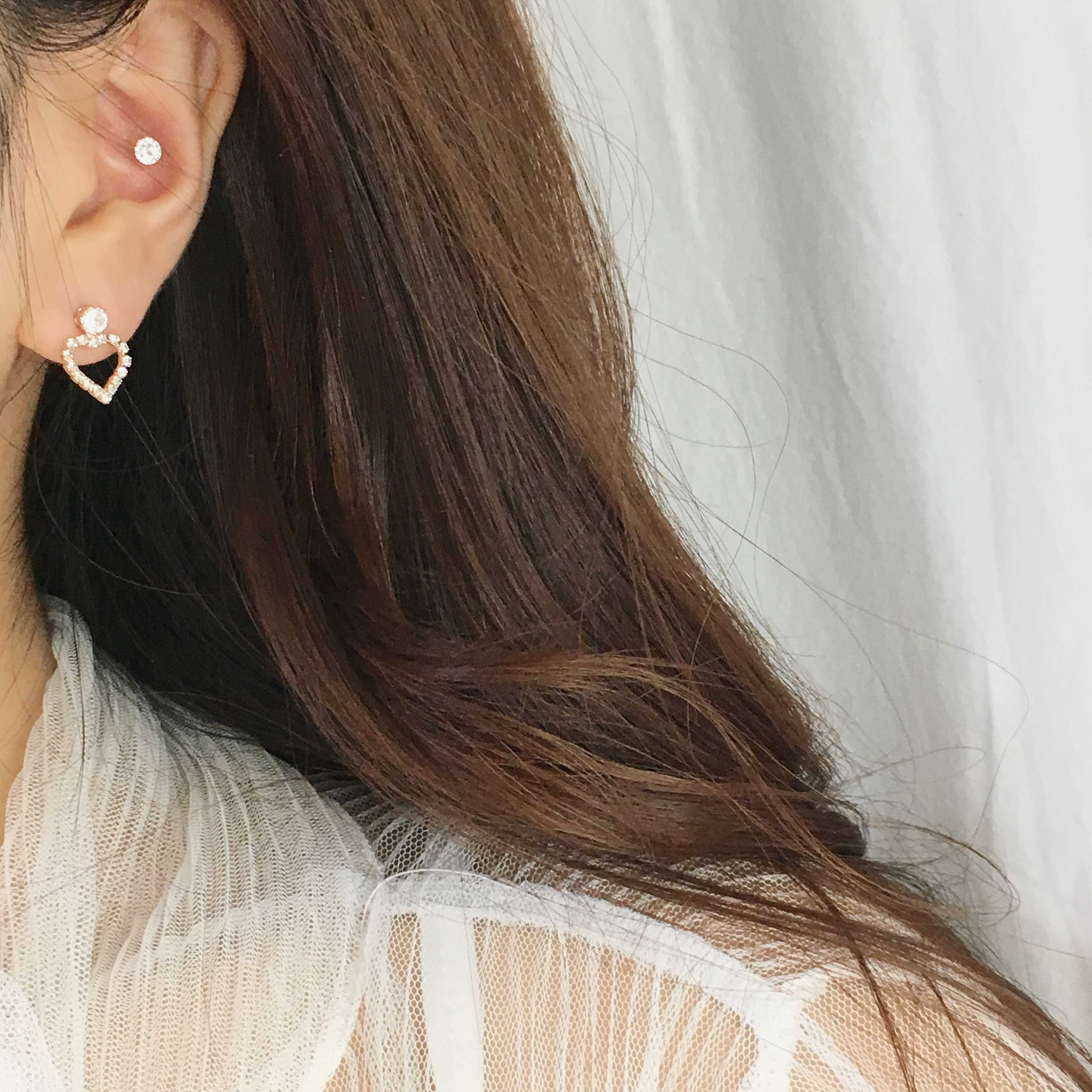 <b><p>daily flower Cubic Drop earring 14 pieces</p></b><b><p>デイリー フラワー キュービック ドロップ イヤリング 14ピース シンプルな セット</p></b><br /><br /><p align='center'>