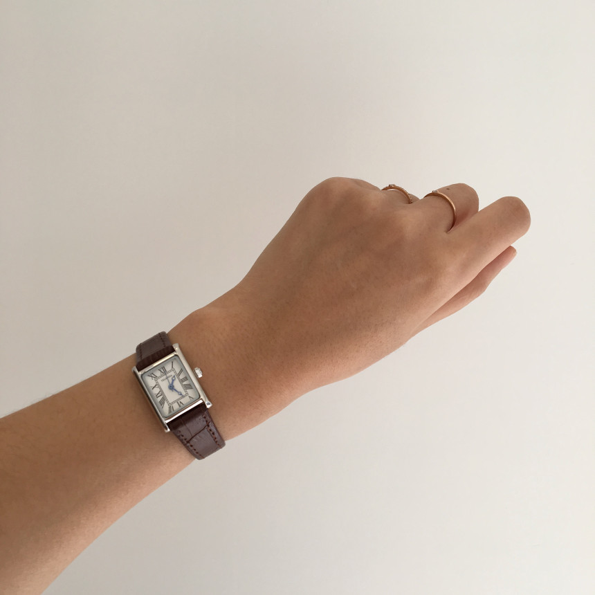 <b><p>Vintage Wrist Watch Easy gift real Mable</p></b><b><p>ヴィンテージ腕時計 簡単ギフト リアル あちこちマッチ可能 ユニークな 洗練された</p></b><br /><br /><p align='center'>