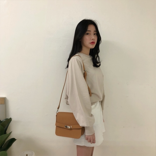 <b><p>Merit Bag 3color Fmulation Market 20s Women</p></b><b><p>メリットバック3color製剤マーケット20代の女性四季カジュアルスーツバッグデイリーコーディネート</p></b><br /><br /><p align='center'>