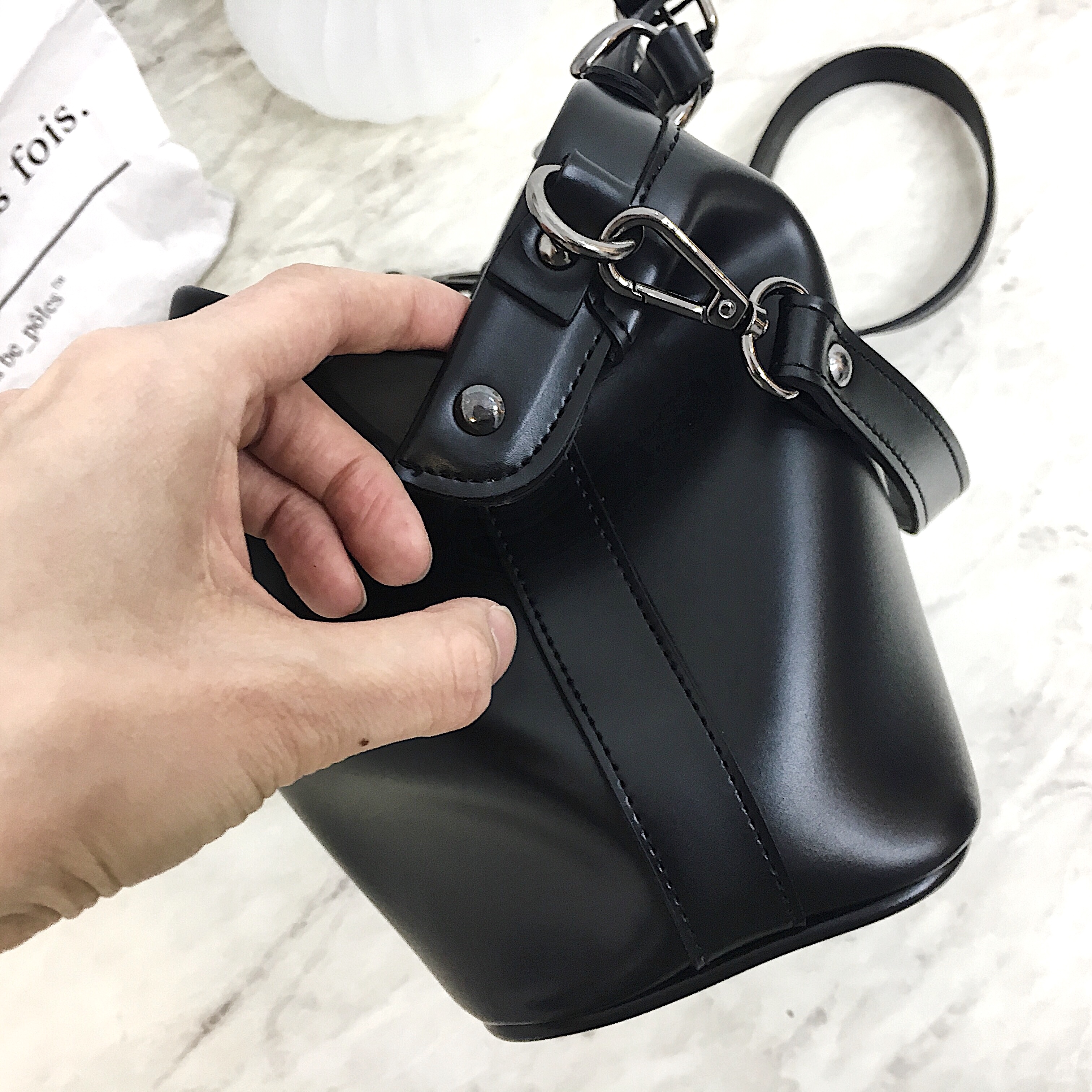 <b><p>moss vintage bton white no claic women stylish</p></b><b><p>mossヴィンテージボストンバッグモノクラシック女性スタイリッシュに見えるモダンユニークカジュアルバ</p></b><br /><br /><p align='center'>